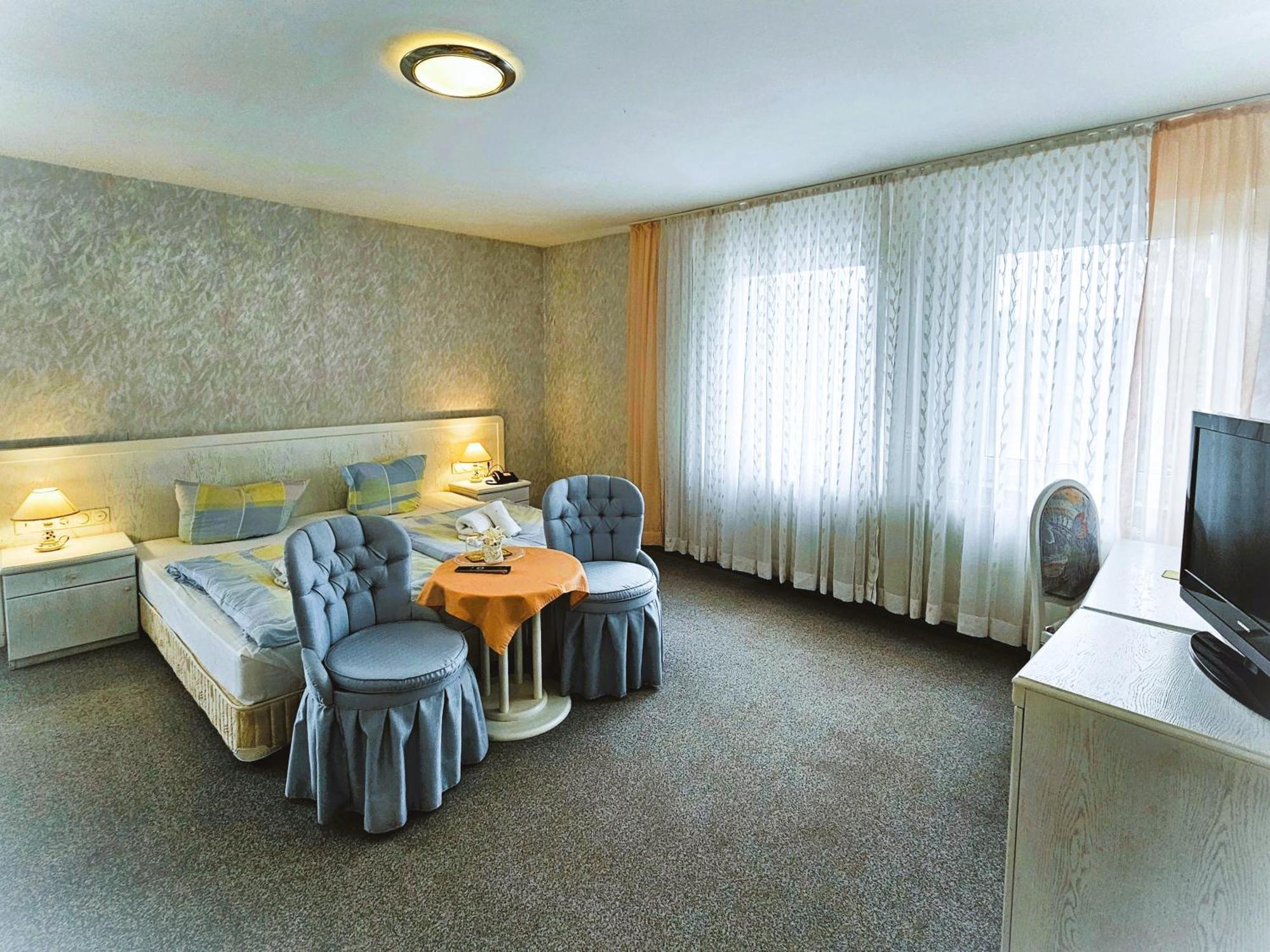 Al Gondoliere Hotel Oppach Екстериор снимка